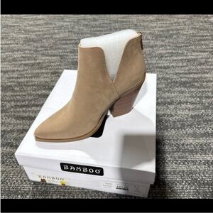 BAMBOO Women's Beige Ankle Booties
